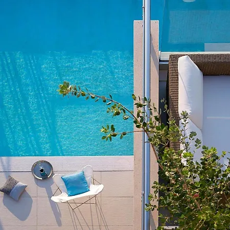 Adeste Villas