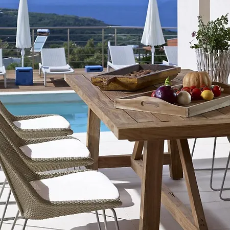 Adeste I Private Pools & Stunning Seaviews 빌라 Kokkino Chorio