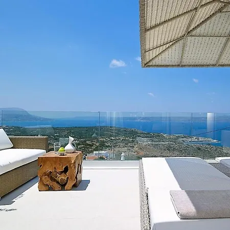 Adeste I Private Pools & Stunning Seaviews *